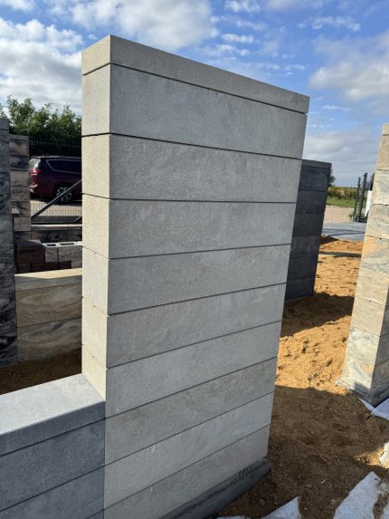 daszek REZYDENCJA NOVATOR 100x19x6 kalcyt kremowo-beżowy
